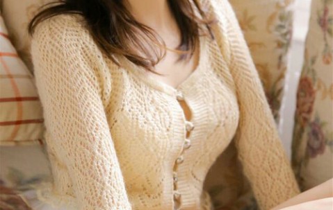 怀孕初期蹲着起来小腹痛（怀孕初期蹲下站起来小肚子拉扯痛）