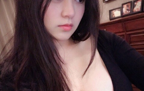 怀孕初期上班对着电脑好吗（怀孕初期上班对着电脑有影响吗）